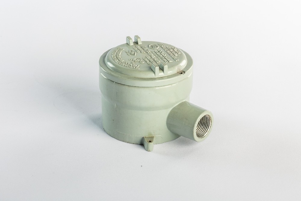 汽車(chē)輕量化推動(dòng)壓鑄加工需求，鋁/鎂合金訂單激增